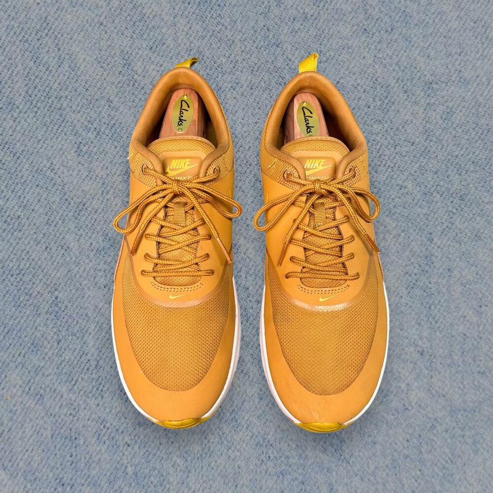 Nike Air Max Tavas Men’s Sneakers in Mustard Yellow - Size 11 - Picture 3 of 6